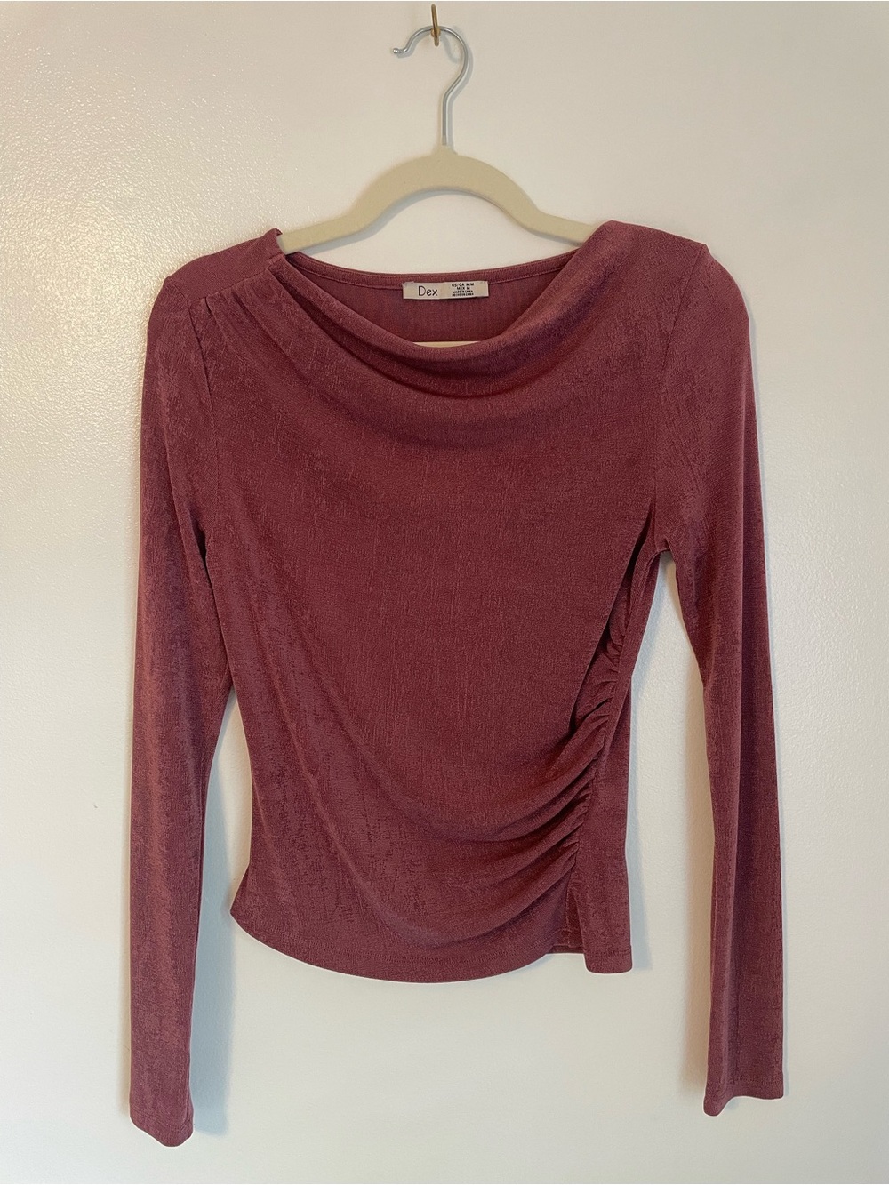 Dex dusty pink/purple long sleeve with ruched shoulder and side detail size M